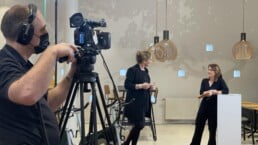 Menzis online experience event 030222 16 overzicht sofie dame cameraman lopende band scaled uai • live-impact. Nl